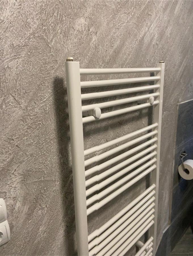 Kraichgau # 1-Zkd Mit Ebk, Modern Und Barrierefrei, Monteurzimmer, Self-Check-In Ittlingen Zewnętrze zdjęcie